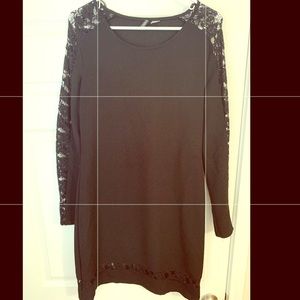 Black Lace Cocktail/Party Dress!